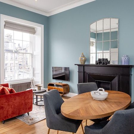 Dragon Suites Luxury Apartments At 9 Albyn Place EDI Exterior photo