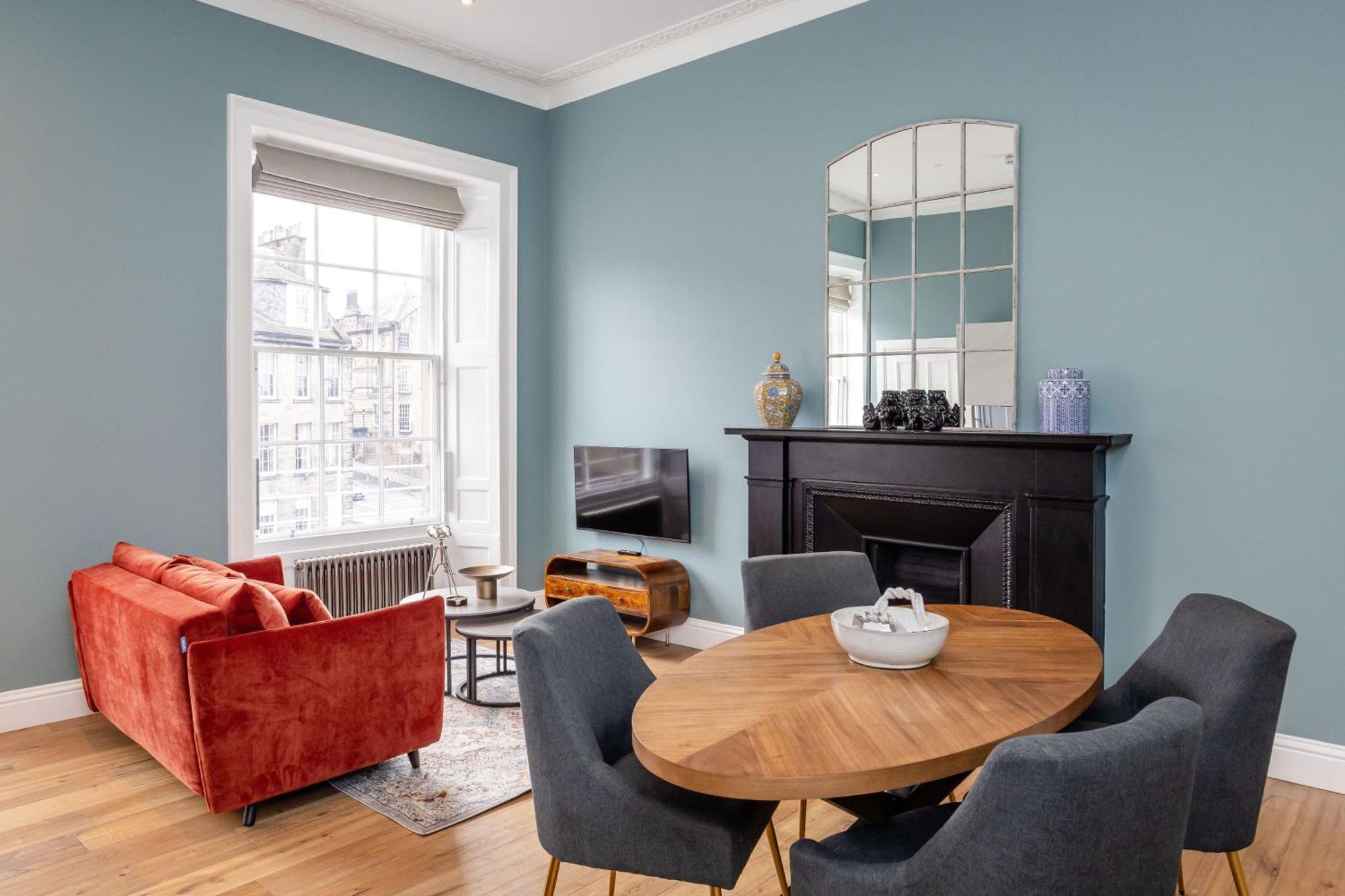 Dragon Suites Luxury Apartments At 9 Albyn Place EDI Exterior photo
