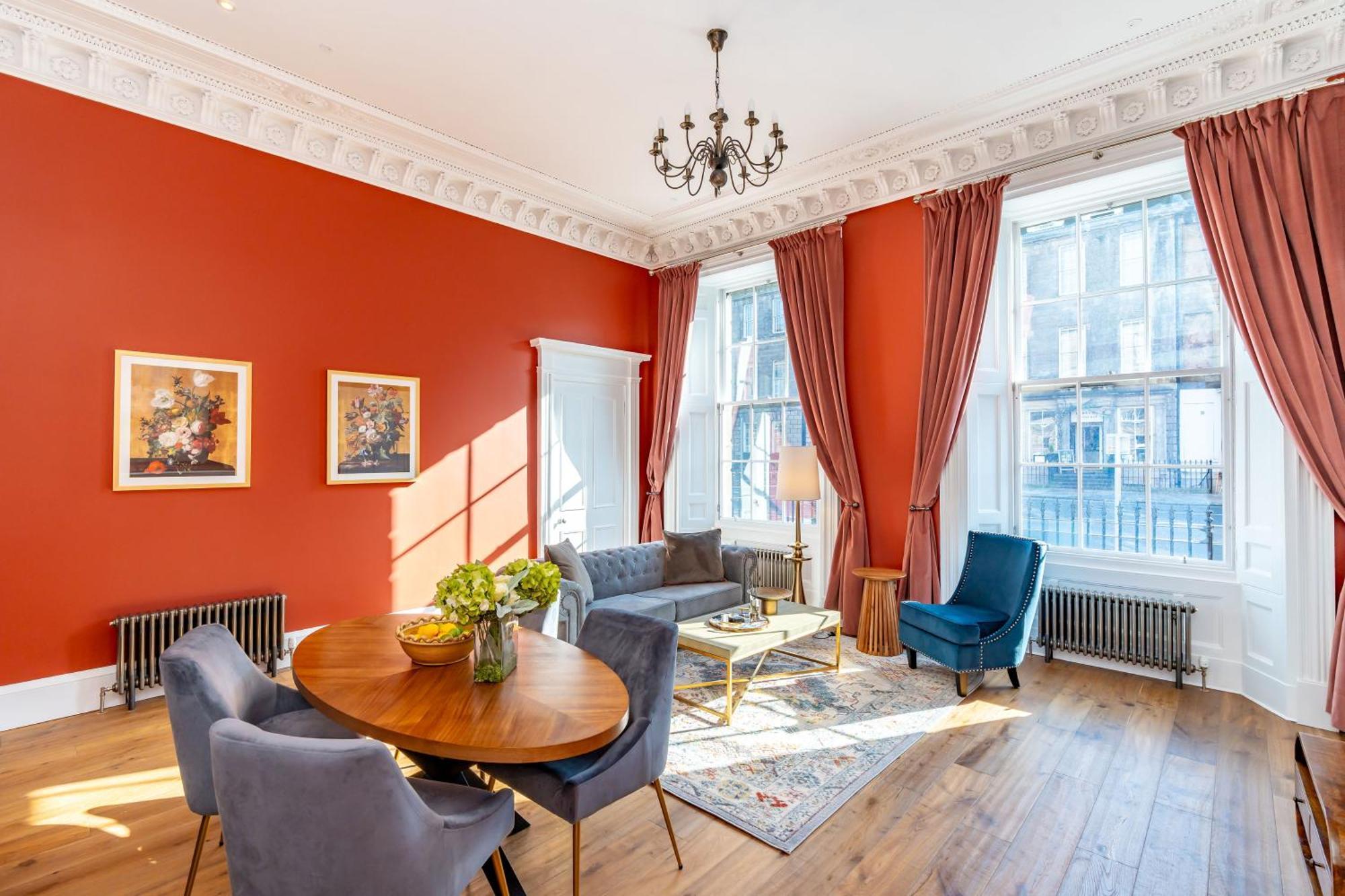 Dragon Suites Luxury Apartments At 9 Albyn Place EDI Exterior photo