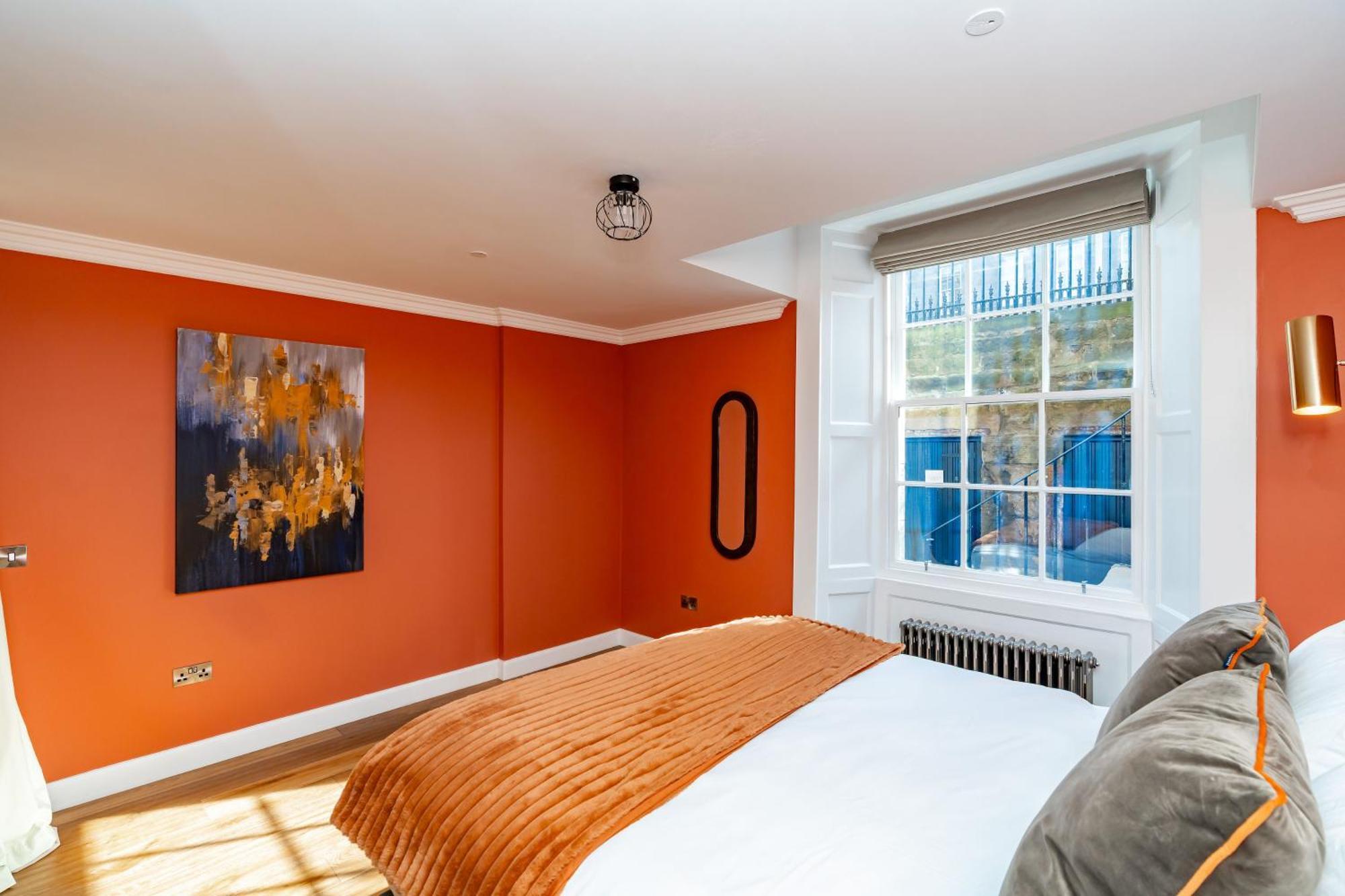 Dragon Suites Luxury Apartments At 9 Albyn Place EDI Exterior photo