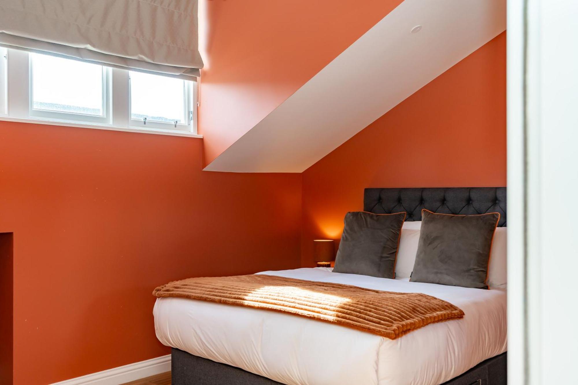 Dragon Suites Luxury Apartments At 9 Albyn Place EDI Exterior photo