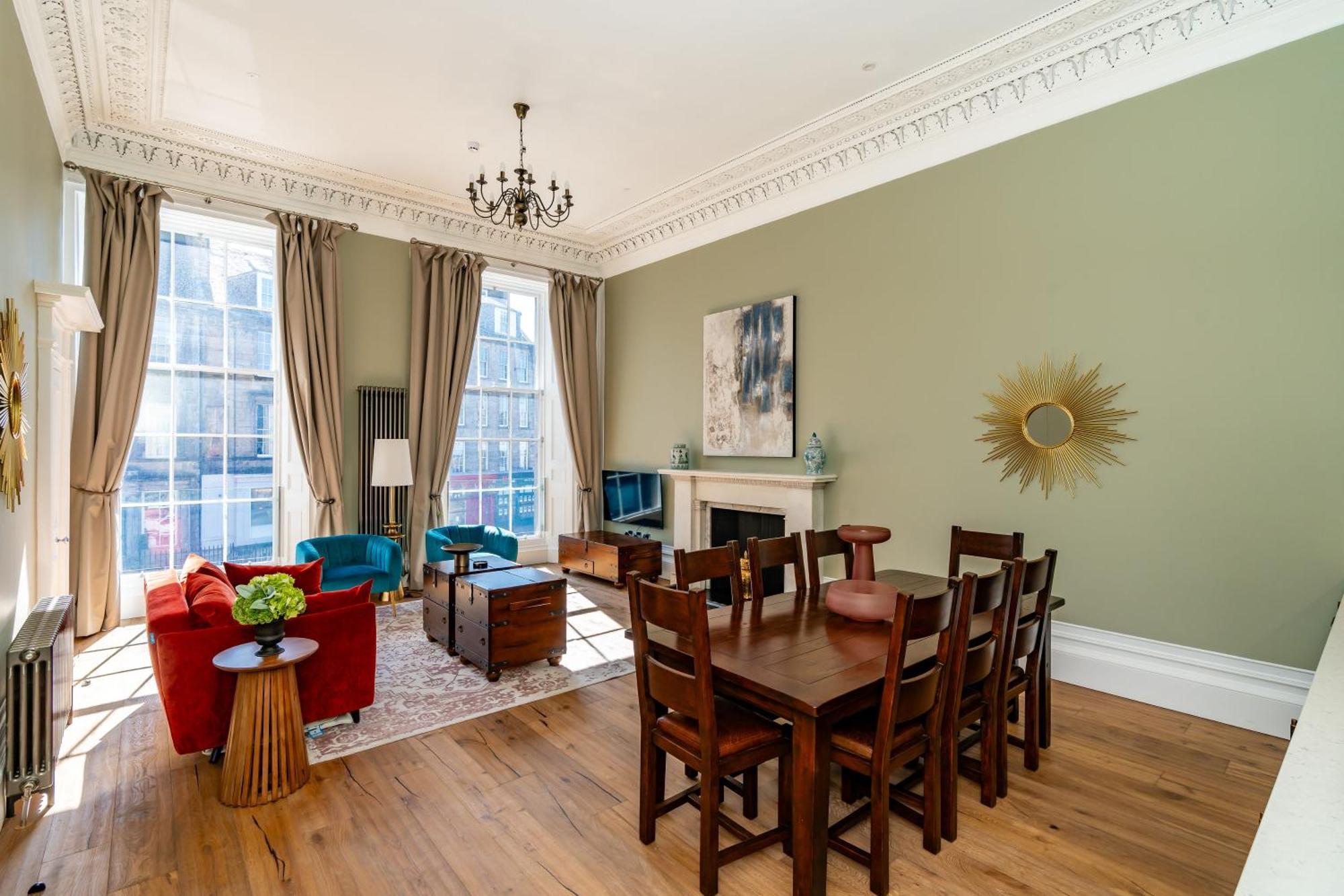 Dragon Suites Luxury Apartments At 9 Albyn Place EDI Exterior photo